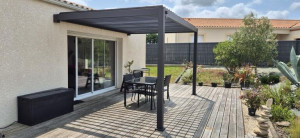 Photo de galerie - Mise en place de pergola