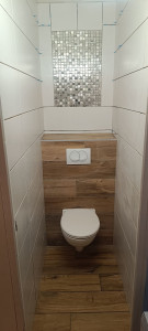 Photo de galerie - Carrelage ds wc suspendu.