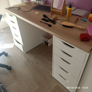 Photo de galerie - Montage des deux caissons IKEA Alex  avec tiroir pour chambre 