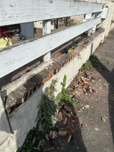 Photo de galerie - Installation de clôture, parpaing, évacuation gravats