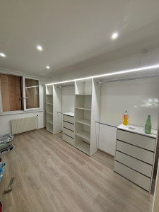 Photo de galerie - Montage d’un dressing 