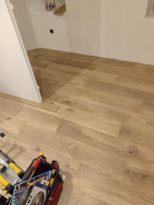 Photo de galerie - Mise en pose de parquet flottant 