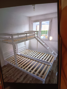 Photo de galerie - Montage d'un lit superposé pour 3 enfants