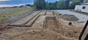 Photo de galerie - - Terrassement et ferraillage des fondations et ferraillage de la piscine 