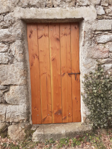 Photo de galerie - Porte de Grange en Douglas.