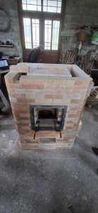 Photo de galerie - Construction d’un poêle de masse