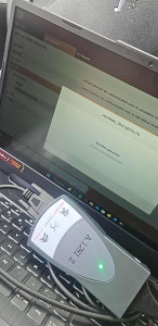 Photo de galerie - Dispose de la valise diagnostic PSA pour tous diagnostics d'activation d'options, guide de reprogrammation de clé.