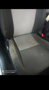 Photo de galerie - Siège passager avant intervention 