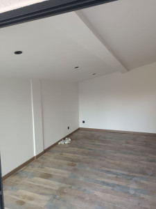 Photo de galerie - Pose parquet 
placo 
peinture 