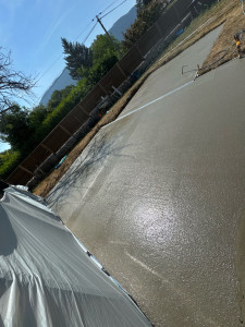 Photo de galerie -     Construction d’une terrasse en béton armé de 98m²