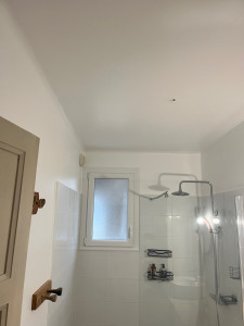 Photo de galerie - Peinture salle de bain 