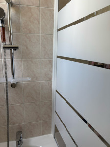 Photo de galerie - Pose de pare douche 