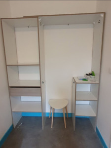 Photo de galerie - Montage d'un dressing pour enfant 