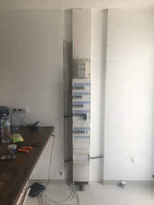 Photo de galerie - Rénovation complète en électricité d'une maison T8. Ajout de prises et rénovation complète du tableau électrique.