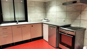 Photo de galerie - Remise en état d'un espace cuisine en collectivité.