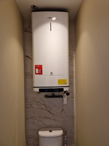 Photo de galerie - Pose chauffe-eau extra plat