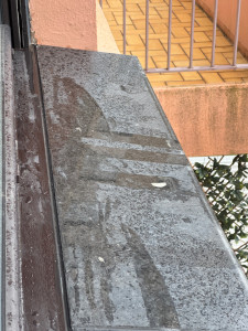 Photo de galerie - Pose du tablette en granit extérieur 