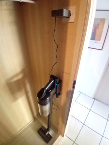 Photo de galerie - Installation d'une nouvelle prise électrique pour l'aspirateur 