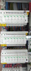 Photo de galerie - Changement de tableaux électriques 
