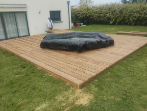 Photo de galerie - Terrasse en pin catégorie 4