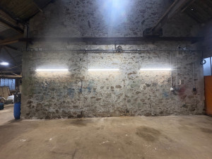 Photo de galerie - Pose de luminaire type réglettes led plus prises et interrupteurs