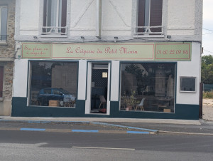 Photo de galerie - Devanture de restaurant 
enduit plus peinture complete 