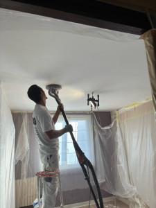 Photo de galerie - Réparation d’un plafond qui était fissuré à cause de séisme à saint Medard 