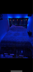 Photo de galerie - Fabrication d’un lit sur mesure en palettes 