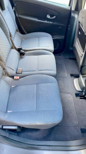 Photo de galerie - Nettoyage siège avec shampouineuse