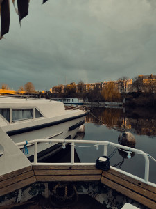 Photo de galerie - Menage et entretien d'une péniche via Airbnb