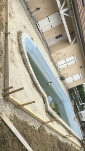 Photo de galerie - Coulage de dalle autours de piscine 