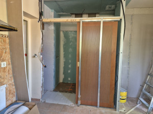 Photo de galerie - Montage et installation d'une porte a galandage 