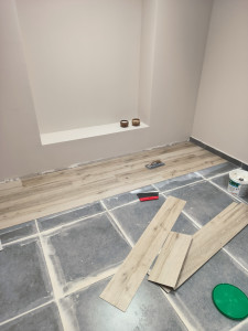 Photo de galerie - Réfection des murs, revêtements en PVC  ( institut de beauté)