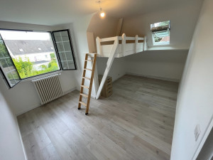Photo de galerie - Réfection chambre enfant et création d'une mezzanine