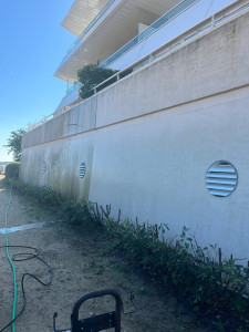 Photo de galerie - Nettoyage de façade au karcher
