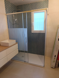 Photo de galerie - 
renovation complète d'une sa
lle de bain 