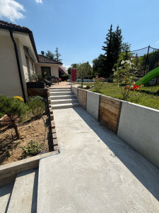 Photo de galerie - Réalisation d’un escalier en béton 