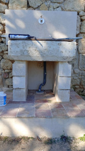 Photo de galerie - Création un évier en pierre 