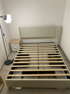 Photo de galerie - Lit avec armoire intégrée 