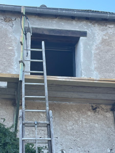 Photo de galerie - Ouverture mur moellons liteau chêne. maçonnerie 