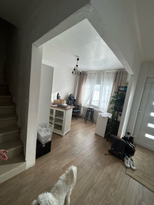 Photo de galerie - Cloisonnement, pièces intégration d’un Placard, porte d’accès (avant)