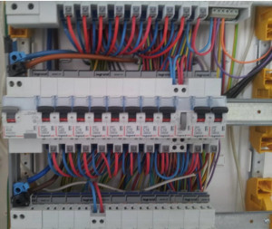 Photo de galerie - Installation tableau électrique 