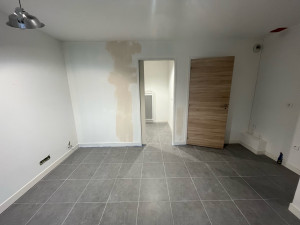 Photo de galerie - Application dune impression plus révision du support avant application de couche finition 