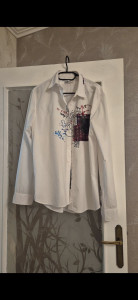 Photo de galerie - Je repasse les vêtements chez moi et chez vous.
