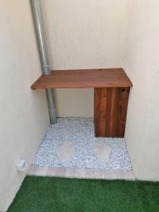 Photo de galerie - Fabrication d'un meuble planchas sur-mesure avec emplacement pour la bouteille de gaz 