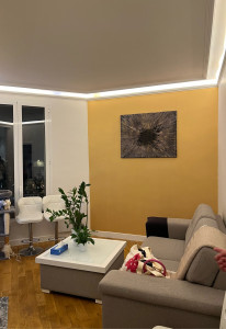 Photo de galerie - Mur accent peint avec soin pour un rendu chaleureux et design. Travail propre, précis et finitions impeccables. Idéal pour moderniser votre intérieur. Devis gratuit.