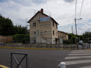 Photo de galerie - Rénovation couverture, charpente ,isolation et ravalement en peinture 
