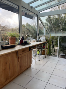 Photo de galerie - Entretien de cuisine et vitres 