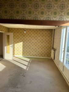 Photo de galerie - Rénovation de logements en placo retombé déclaratif epeinture décoration, pose de sol