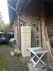 Photo de galerie - Pose de récupérateur d’eau 